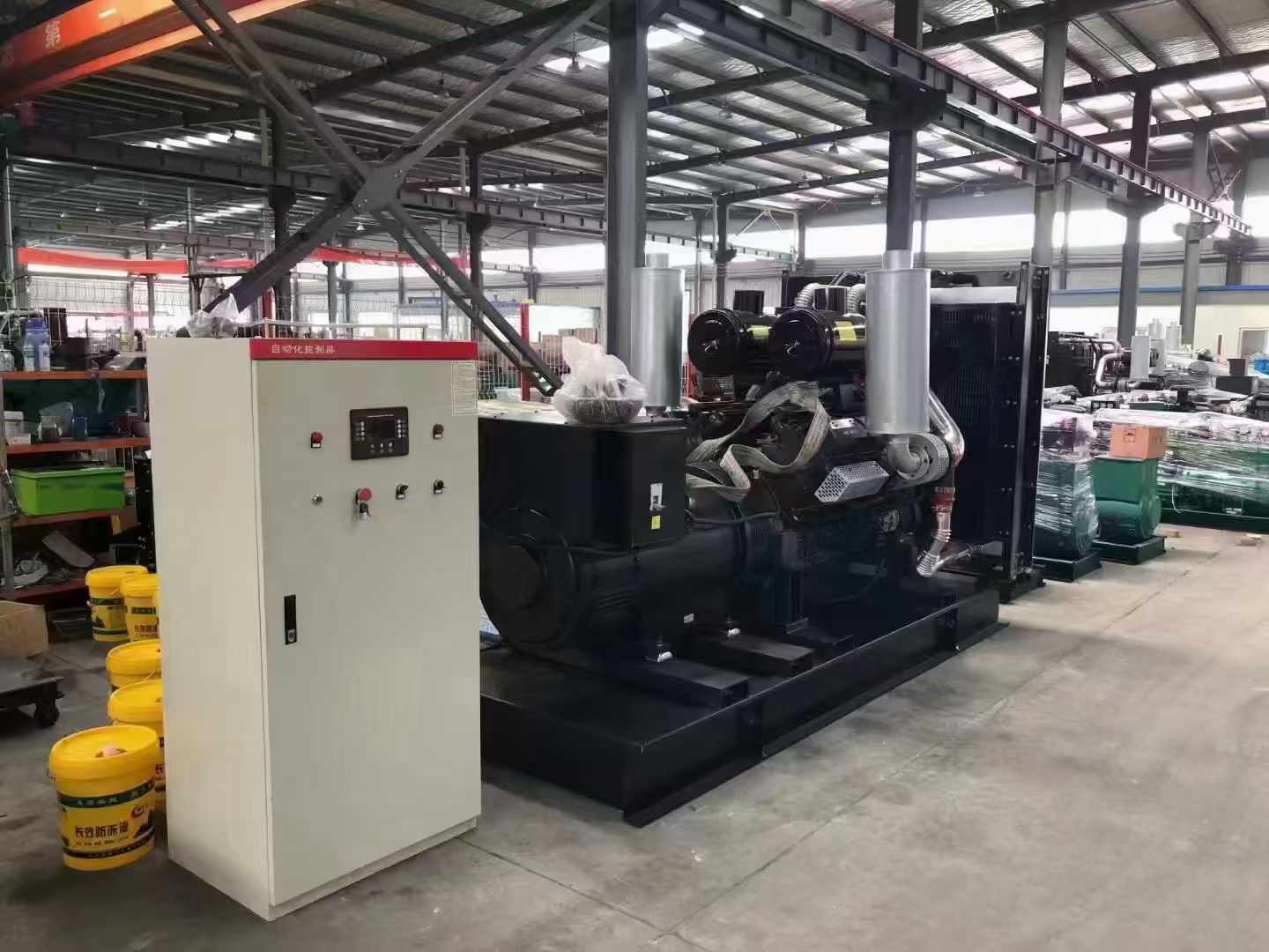 乌鲁木齐柴油发电机组负载测试时，若出现异常运行状态应如何处理？